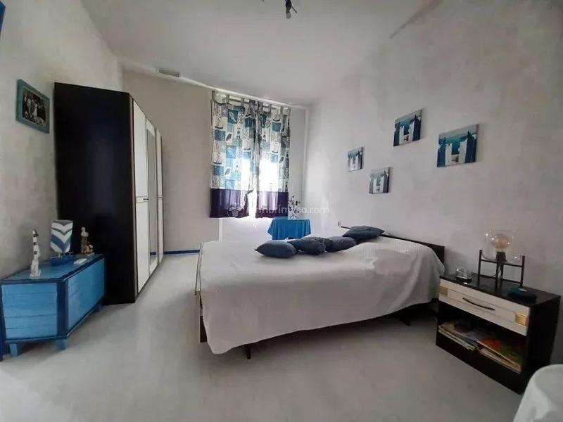 Maison - 182 m² - 7 pièces