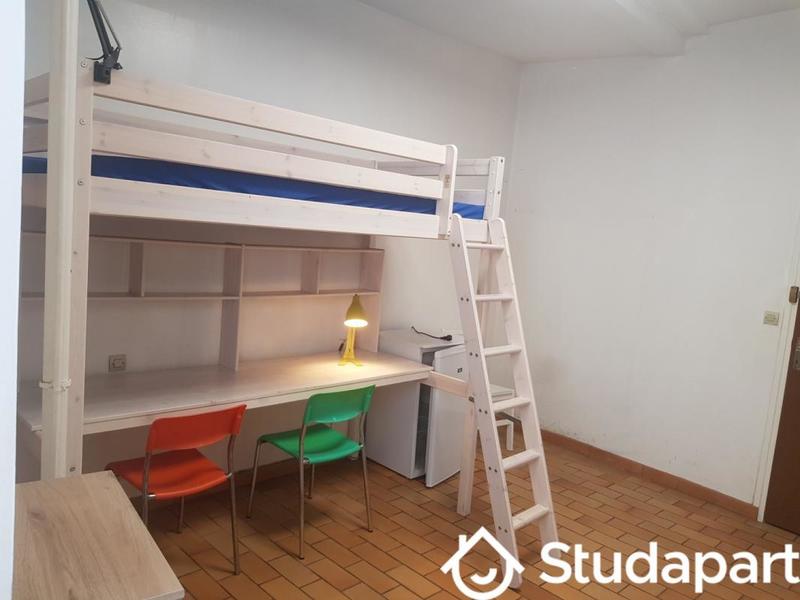 Chambre - 18 m² - 1 pièce