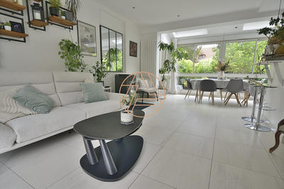 Maison - 123 m² - 4 pièces