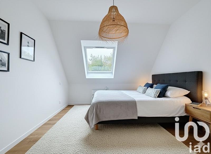 Maison - 137 m² - 6 pièces