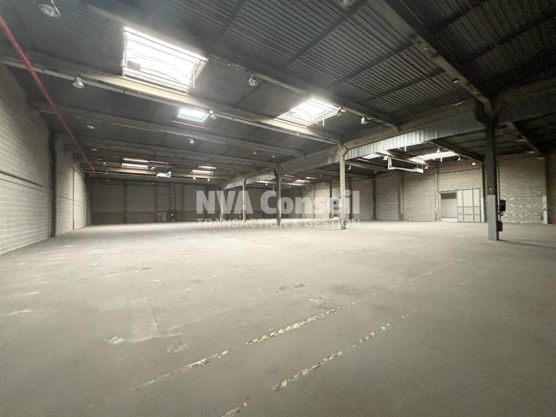 Entrepôt - 4 016 m²