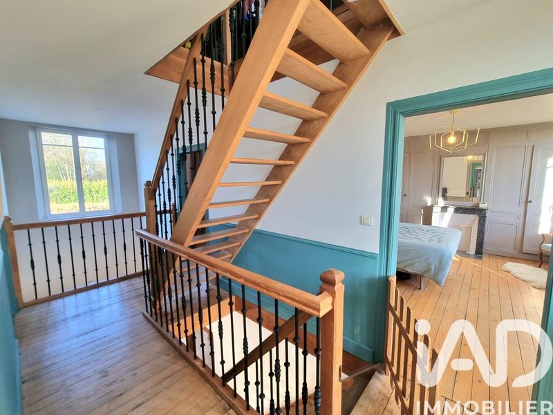 Maison - 200 m² - 10 pièces