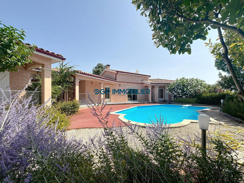 Maison - 161 m² - 5 pièces