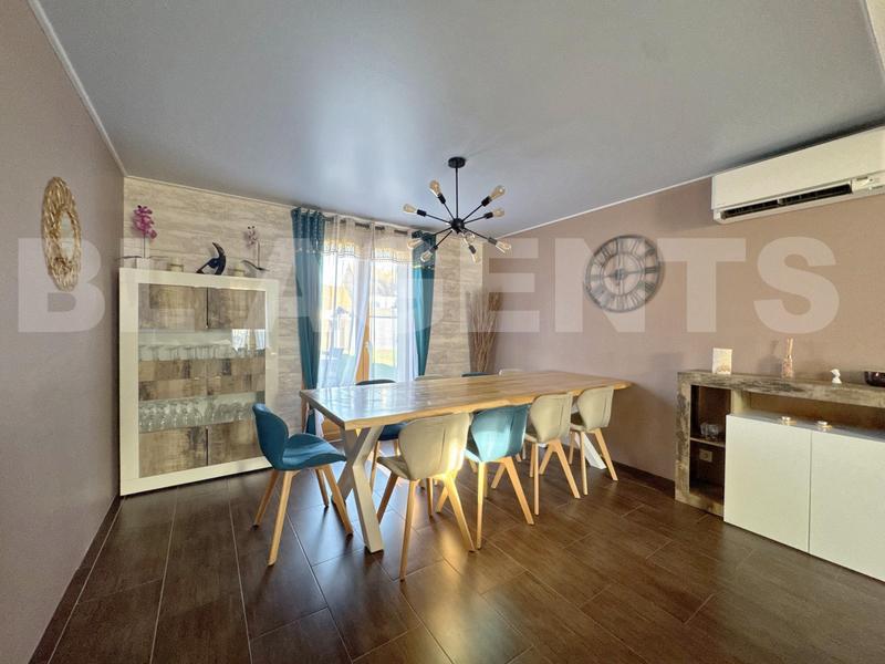 Maison - 157 m² - 6 pièces