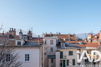 Appartement - 60 m² - 2 pièces