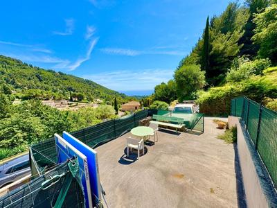 Maison - 121 m² - 5 pièces