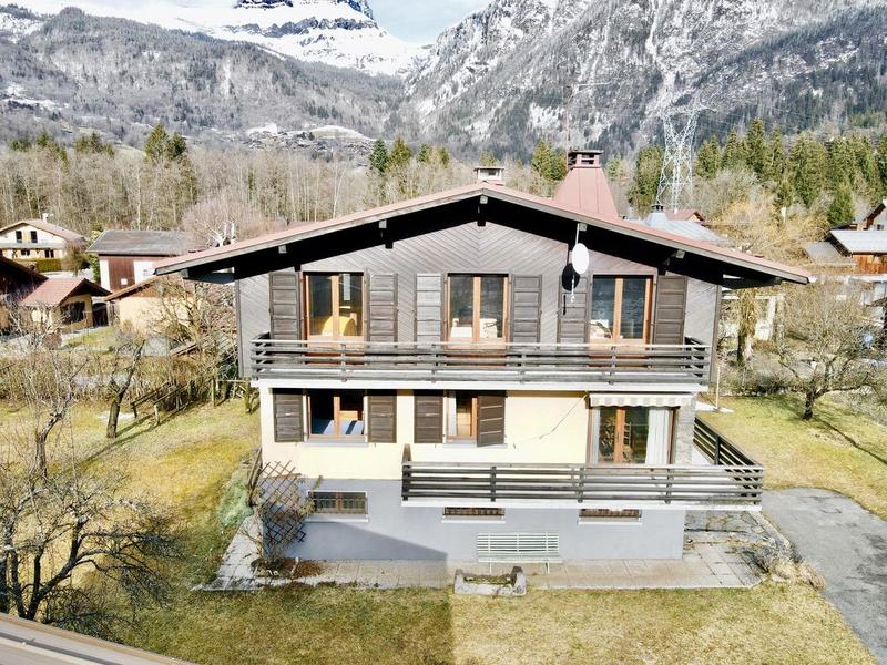 Maison - 141 m² - 7 pièces