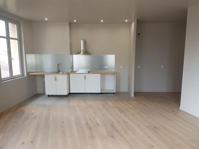 Appartement - 80 m² - 3 pièces
