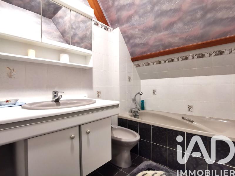 Maison - 162 m² - 7 pièces