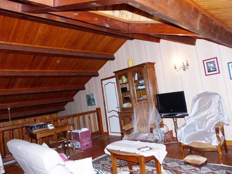 Maison - 195 m² - 5 pièces