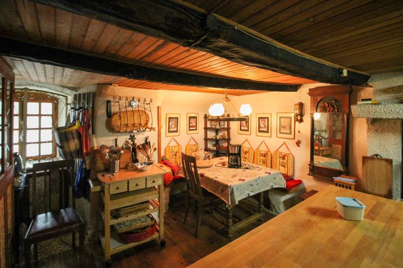 Château - 201 m² - 8 pièces