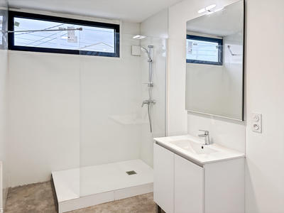 Appartement - 83 m² - 3 pièces