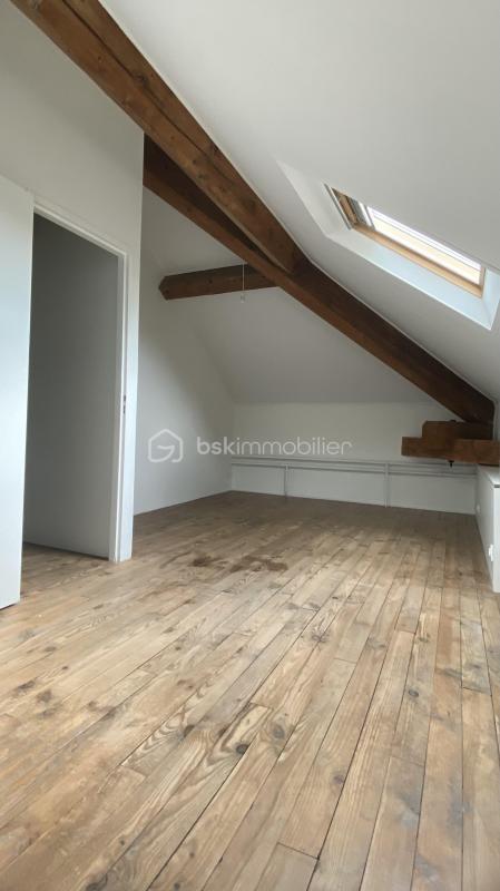 Maison - 158 m² - 9 pièces