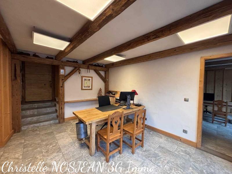 Local commercial - 67 m² - 3 pièces