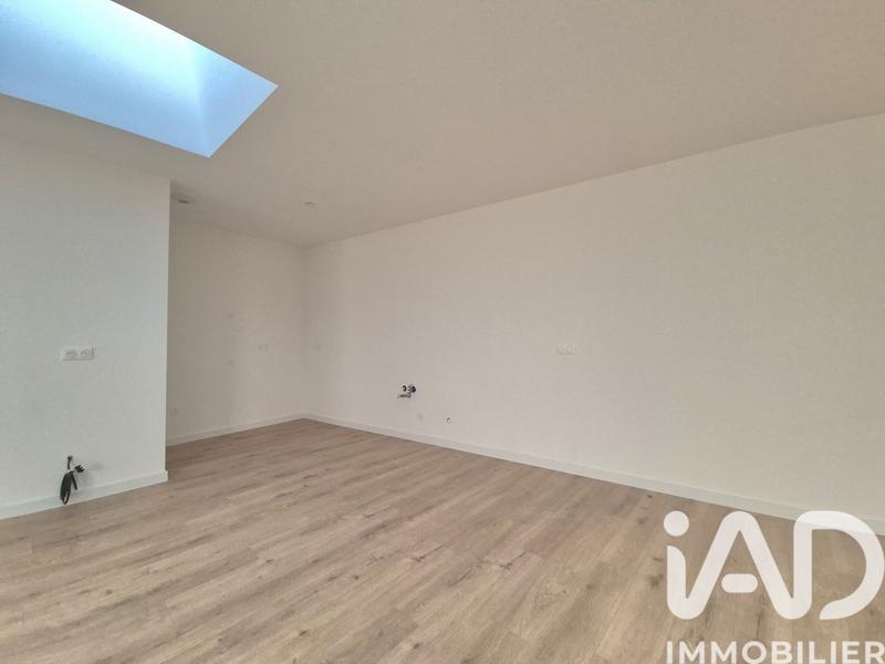 Loft - 139 m² - 5 pièces