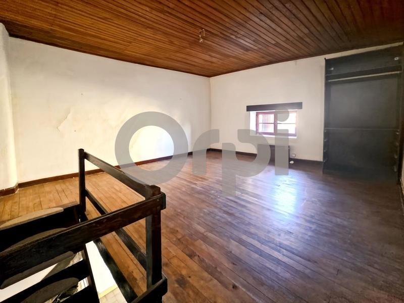 Maison - 152 m² - 3 pièces