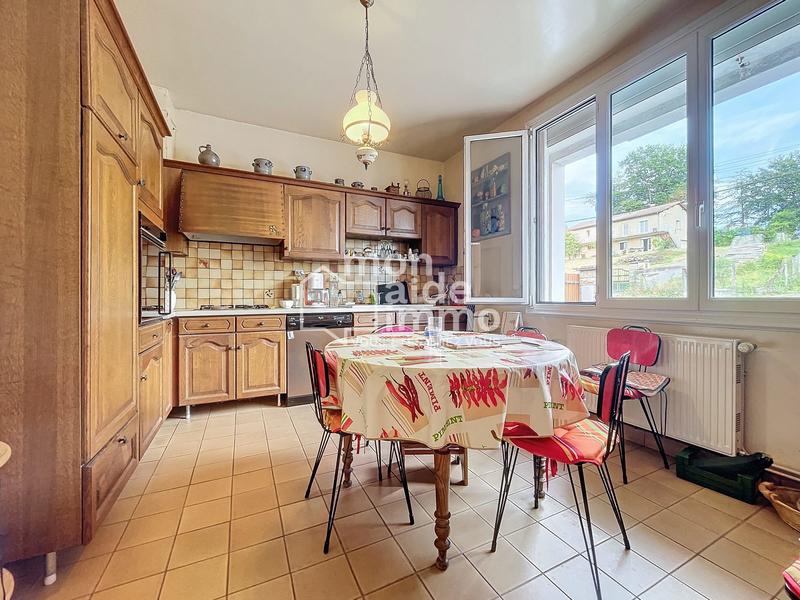 Maison - 130 m² - 7 pièces