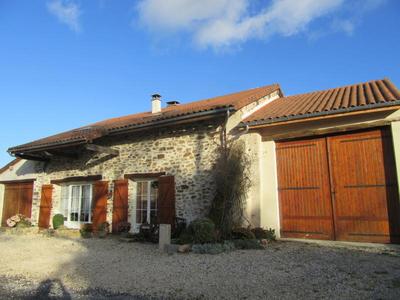 Maison - 167 m² - 8 pièces