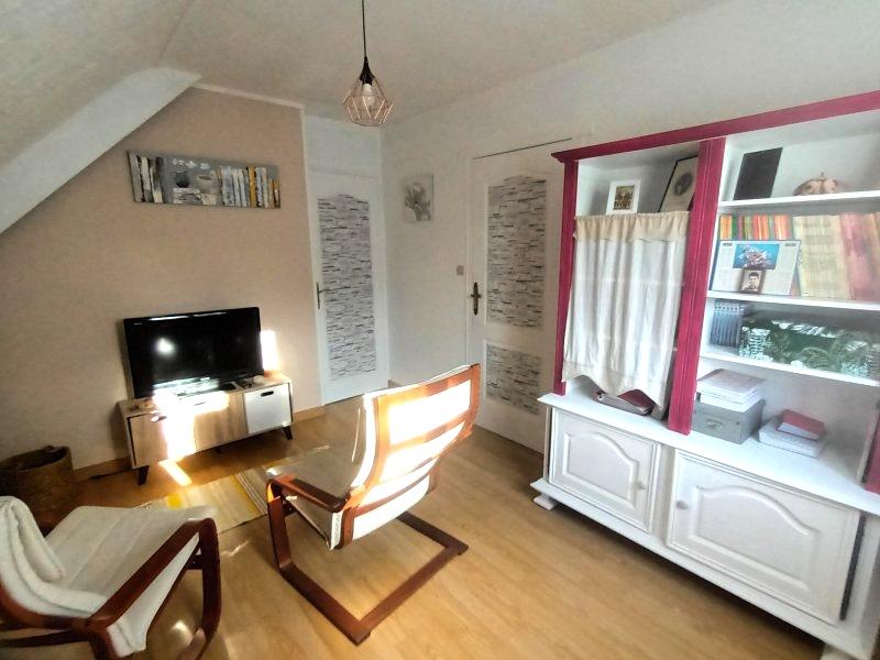 Maison traditionnelle - 151 m² - 6 pièces