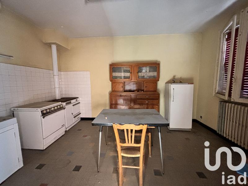 Maison - 96 m² - 6 pièces