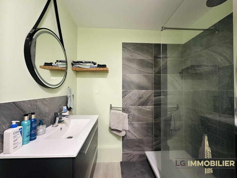 Appartement - 62 m² - 2 pièces