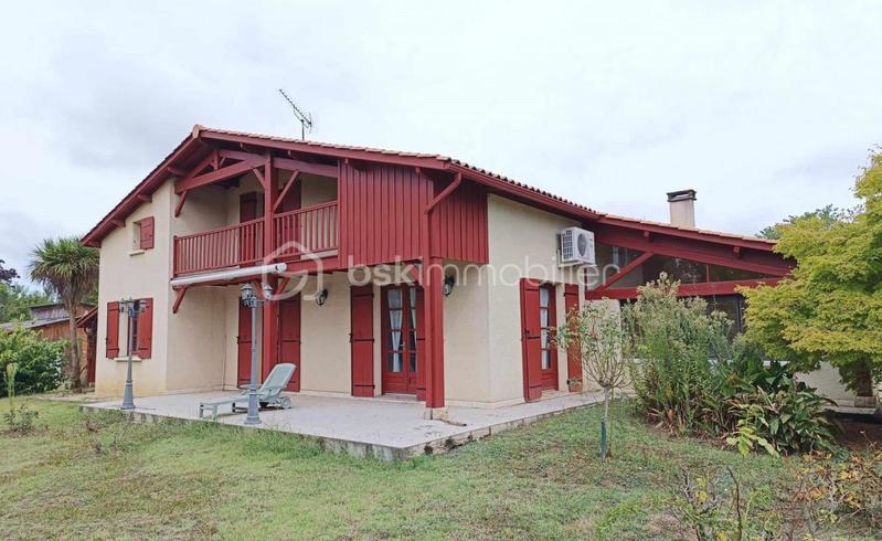 Villa - 160 m² - 7 pièces