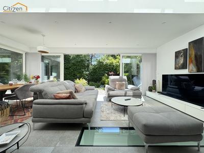 Villa - 212 m² - 6 pièces