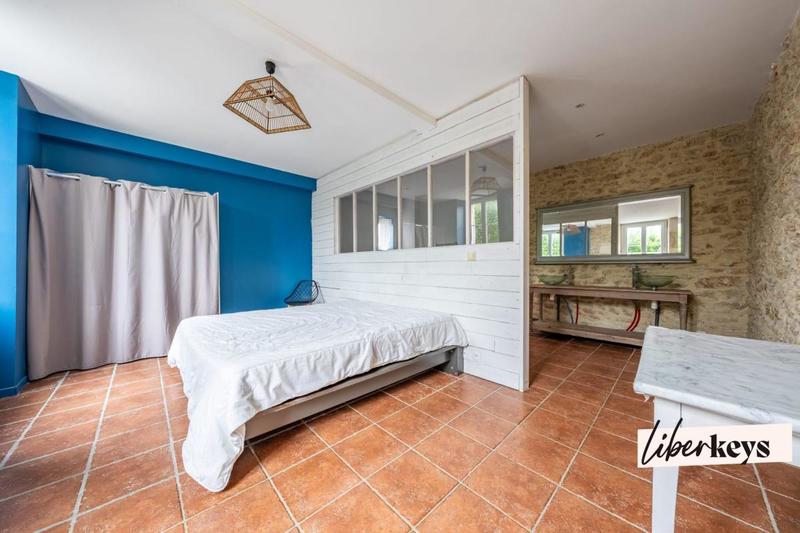 Maison de village - 270 m² - 8 pièces