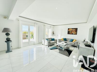 Maison - 134 m² - 5 pièces