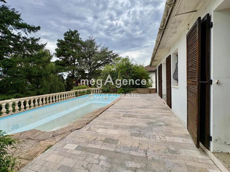 Maison - 170 m² - 7 pièces