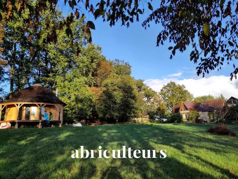 Appartement - 160 m² - 9 pièces