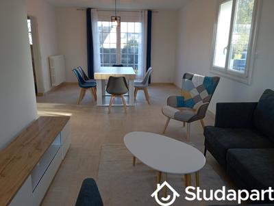 Chambre - 14 m² - 1 pièce