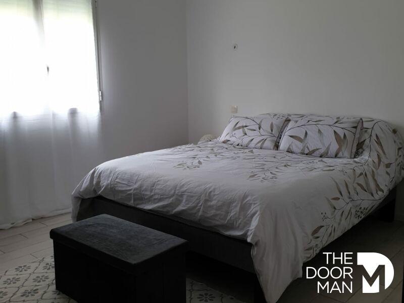 Maison - 202 m² - 10 pièces