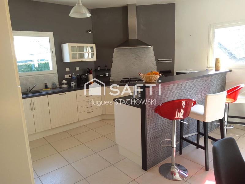 Maison - 160 m² - 6 pièces