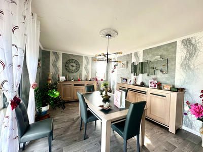 Appartement - 86 m² - 4 pièces