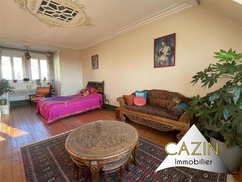 Maison - 200 m² - 7 pièces