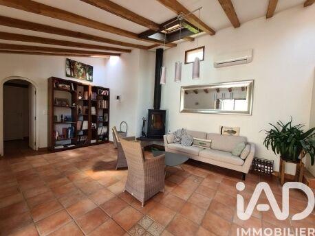 Maison - 450 m² - 20 pièces