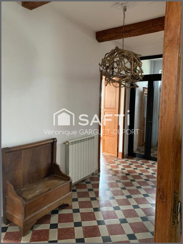 Maison de maîtres - 210 m² - 9 pièces