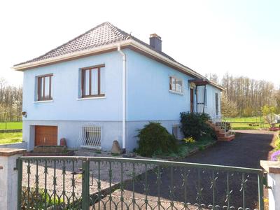 Maison traditionnelle - 90 m² - 5 pièces