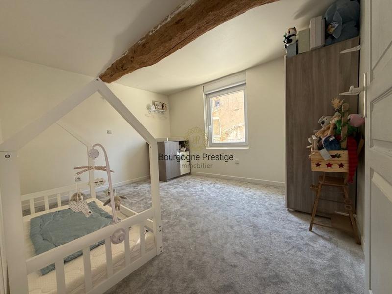 Maison de village - 92 m² - 3 pièces