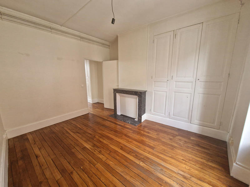 Immeuble - 10 pièces