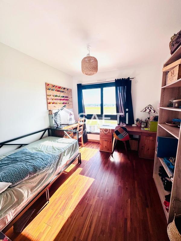 Maison - 165 m² - 7 pièces