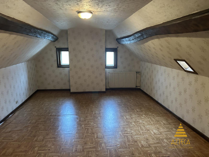 Maison - 84 m² - 3 pièces