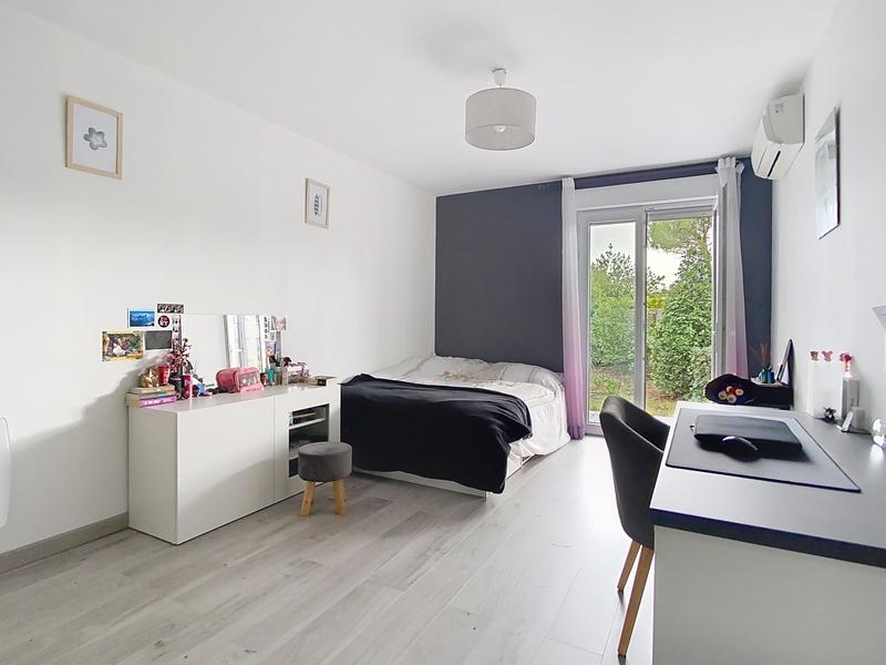 Maison - 200 m² - 5 pièces