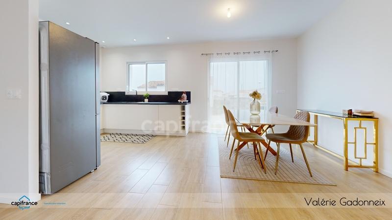 Maison - 96 m² - 5 pièces