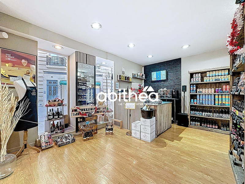 Fonds de commerce - Magasins - 70 m²