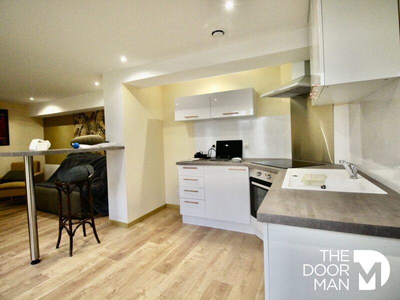 Immeuble - 304 m² - 12 pièces