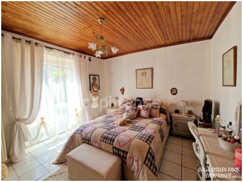 Maison de campagne - 227 m² - 6 pièces