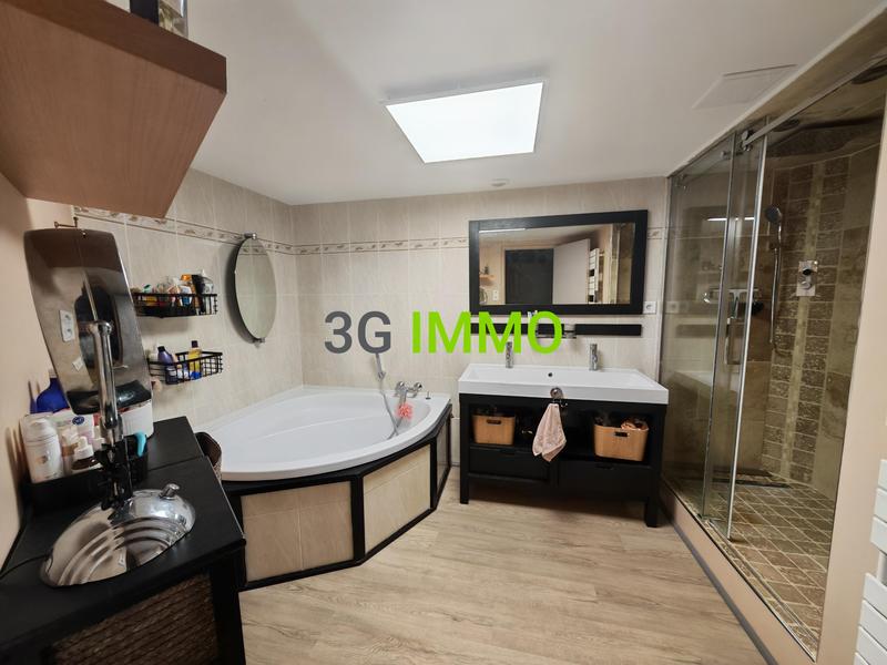 Maison - 145 m² - 6 pièces