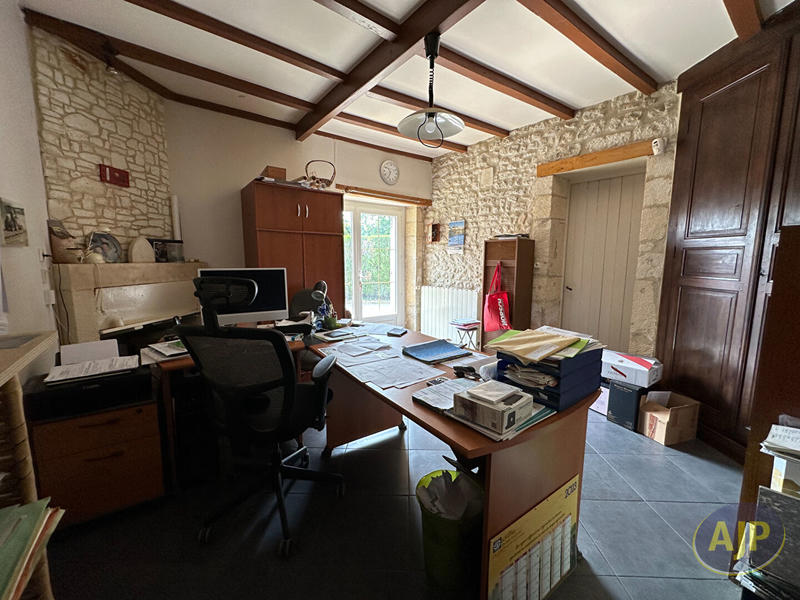 Maison - 185 m² - 6 pièces